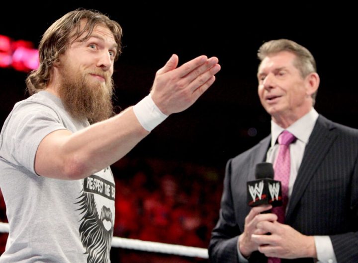 Bryan Danielson recuerda como Vince McMahon le comunicó tras WrestleMania 30 que Roman Reigns tomaría su lugar