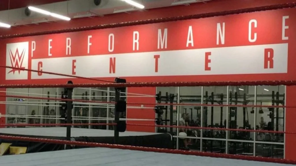 El posible traslado del Performance Center de WWE de Orlando a Las Vegas generó cierto malestar