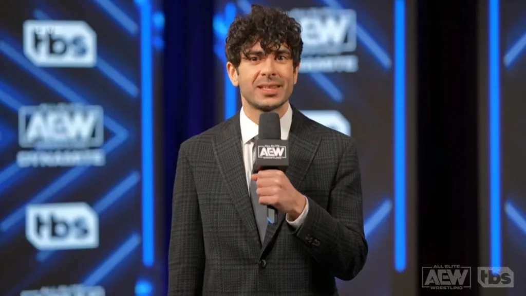 Tony Khan habla sobre Hologram