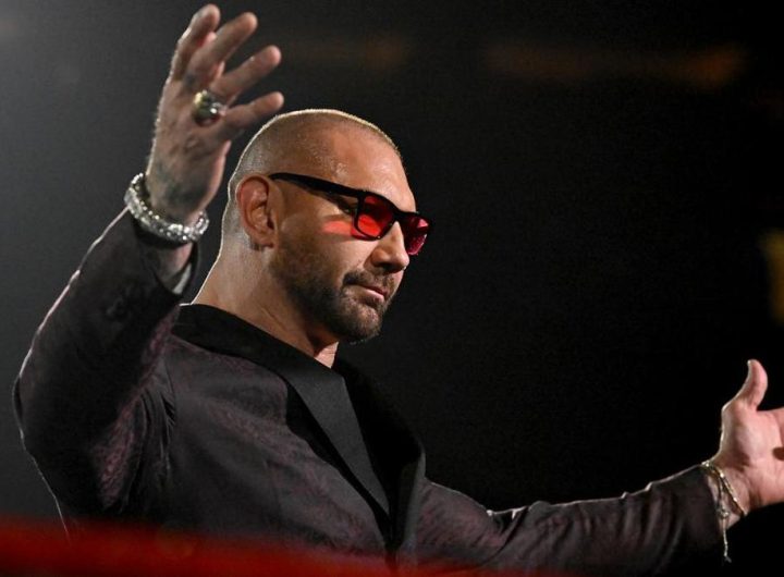 Batista revela el mejor consejo que recibió de Triple H cuando llegó a WWE