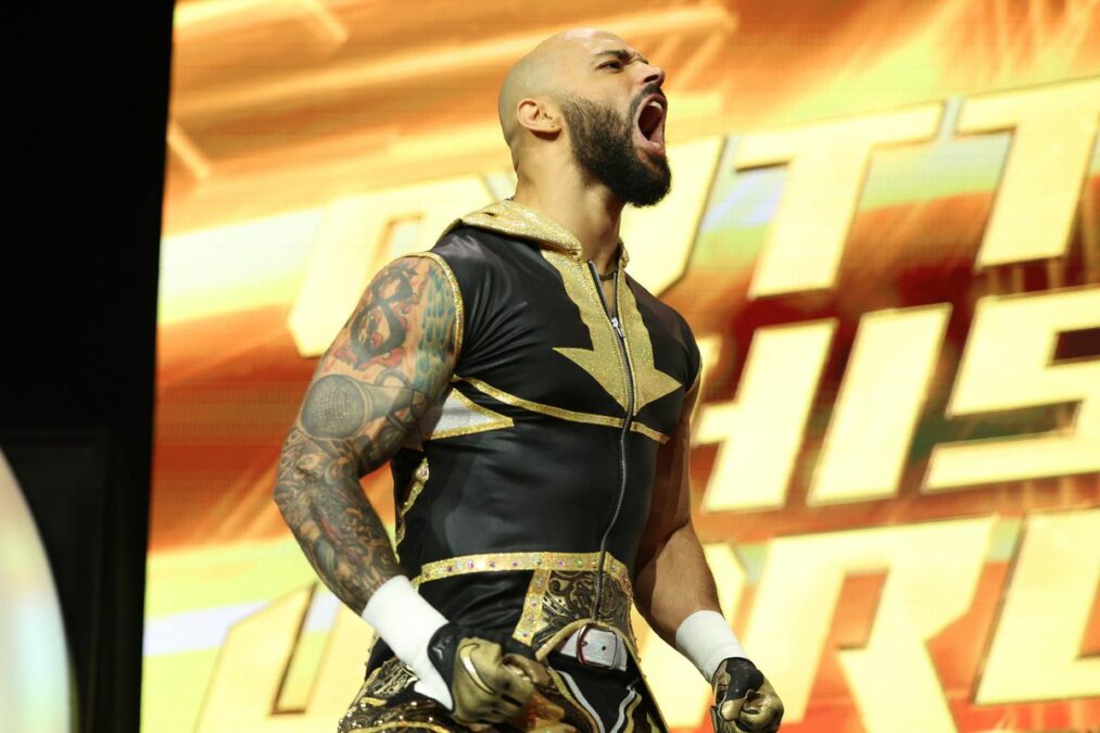 Ricochet reflexiona sobre su debut en AEW