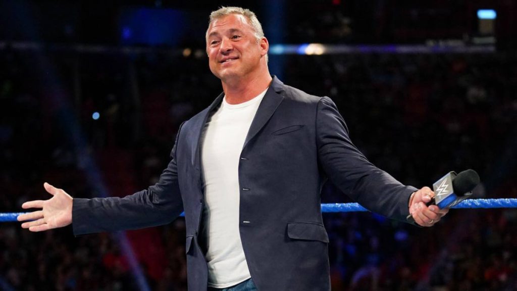 Vince Russo cree que Shane McMahon se está infiltrando en AEW y que lanzará su propia empresa de wrestling