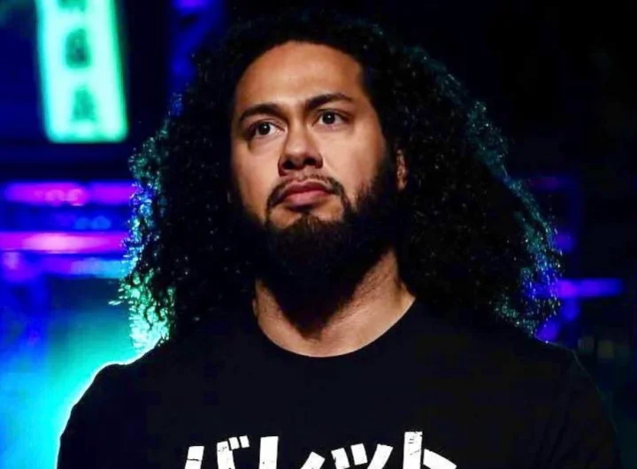 WWE añade a Hikuleo al roster de NXT