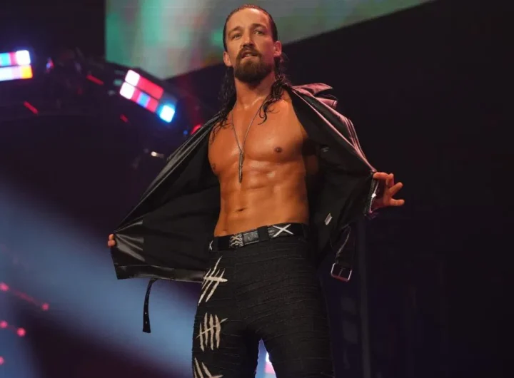 Jay White revela el motivo por el que atacó a ‘Hangman’ Adam Page