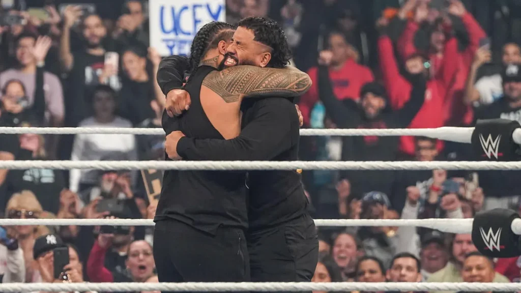 The Usos se reúnen en WWE SmackDown