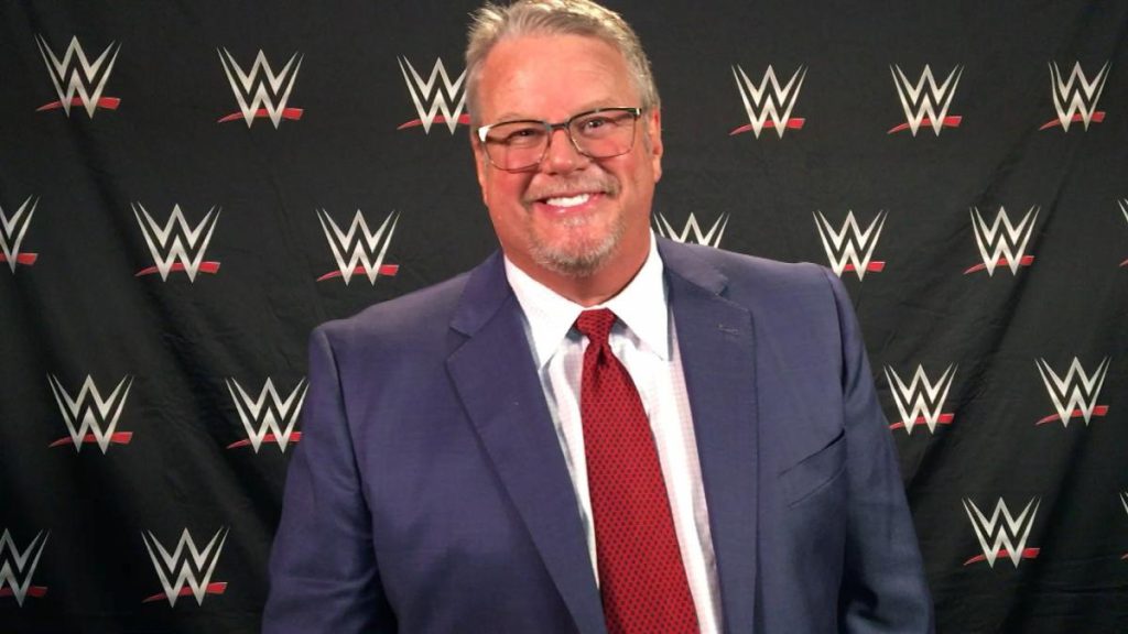 Bruce Prichard y Michael Hayes se ausentan de WWE temporalmente