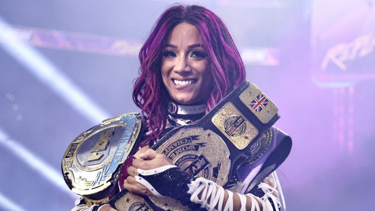 Bayley revela que Mercedes Moné estuvo presente en algunos shows de WWE sin que nadie se percate