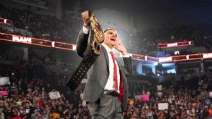GUNTHER alcanza un hito como Campeón Mundial Peso Pesado de WWE