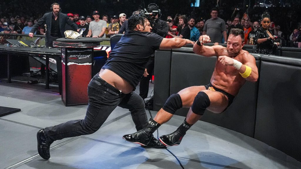 Jacob Fatu prefiere no opinar sobre el debut de Jeff Cobb en WWE