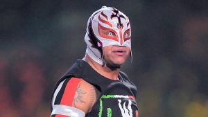 Rey Mysterio volvería a la acción en WWE dentro de 6 meses aproximadamente