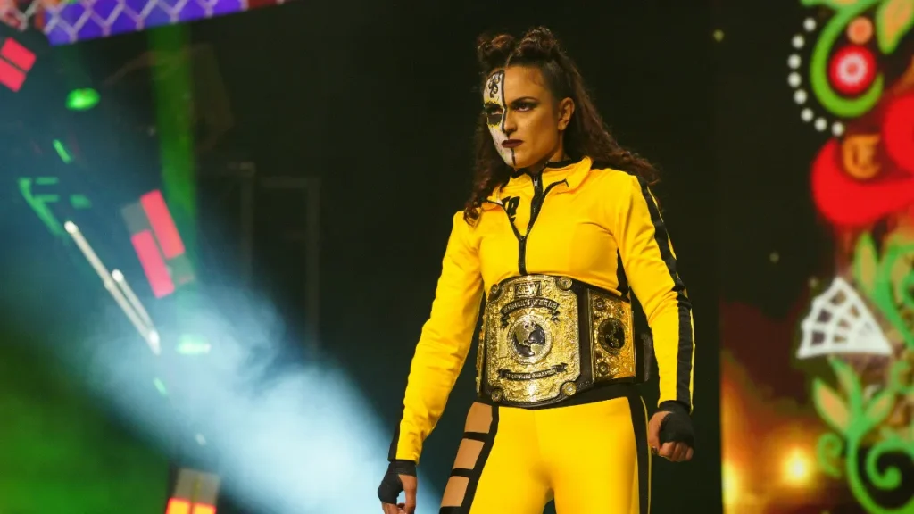 Thunder Rosa sufrió una conmoción cerebral en AEW Worlds End 2024