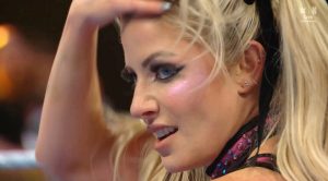 Jade Cargill y Alexa Bliss, en semifinales del torneo Queen of the Ring 2025
