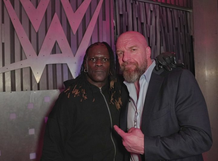 R-Truth envía un mensaje a Triple H: "Gracias"